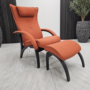 Brunstad Delta Legend lenestol med krakk - Bilde 12