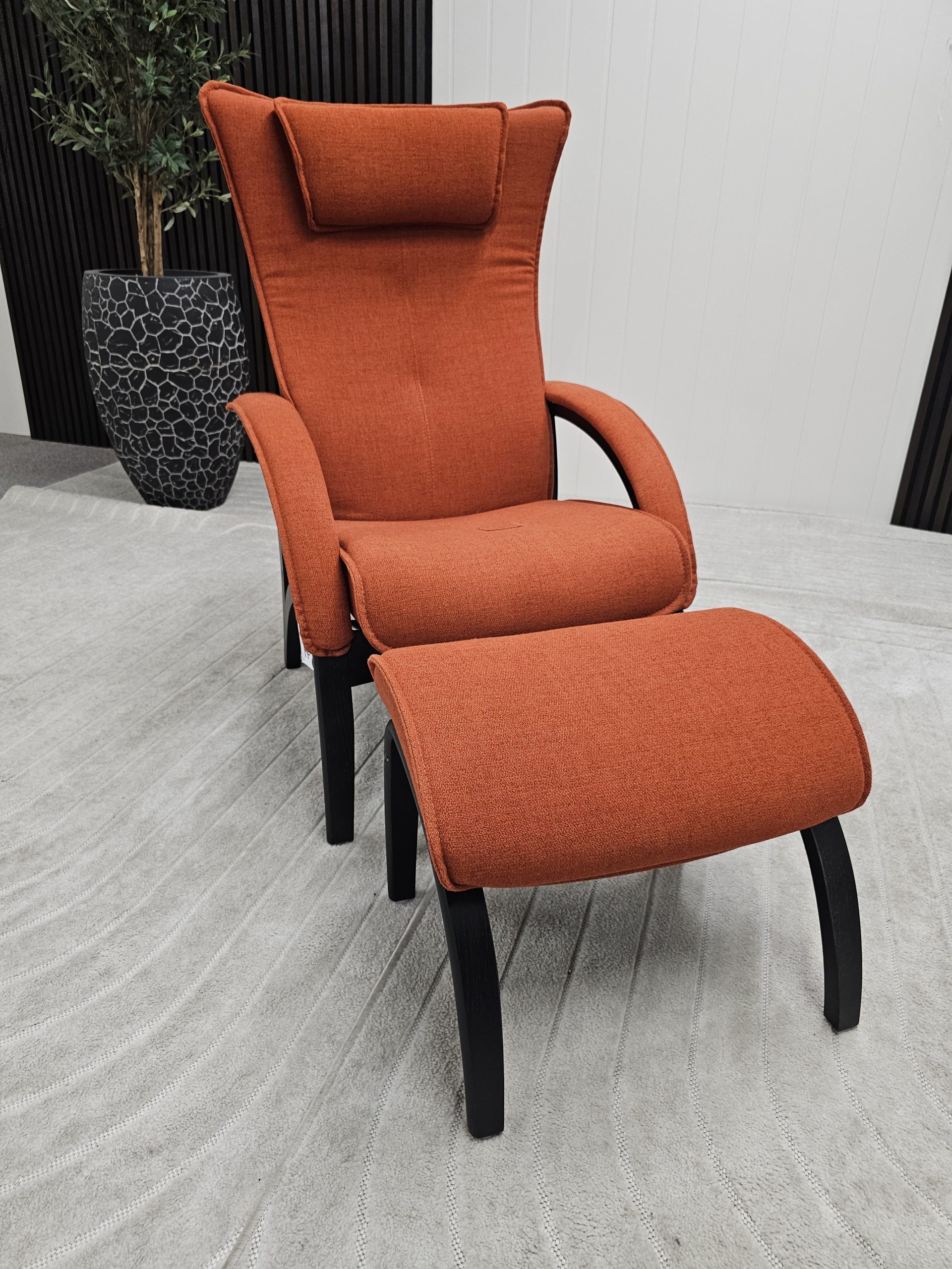 Brunstad Delta Legend lenestol med krakk - Bilde 21