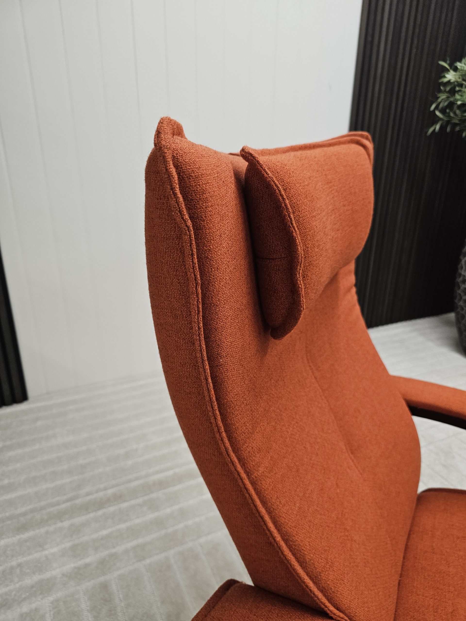 Brunstad Delta Legend lenestol med krakk - Bilde 7