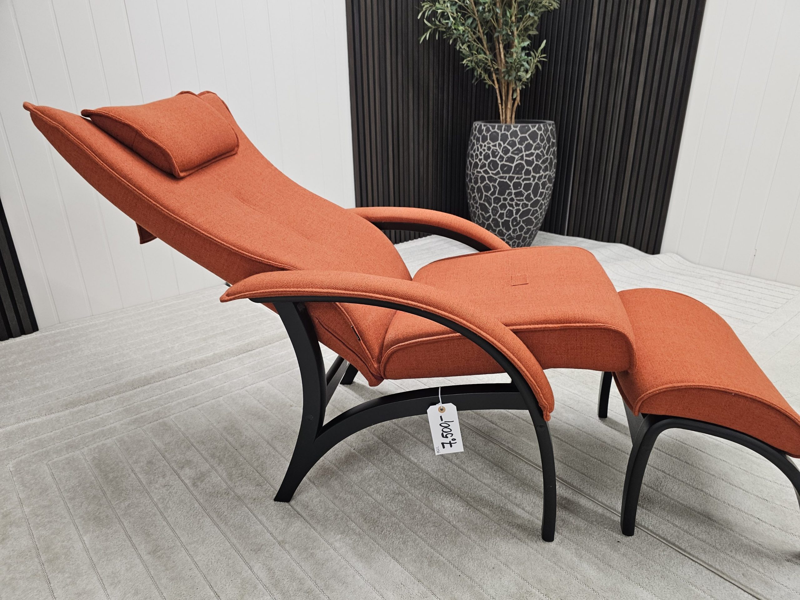 Brunstad Delta Legend lenestol med krakk - Bilde 11