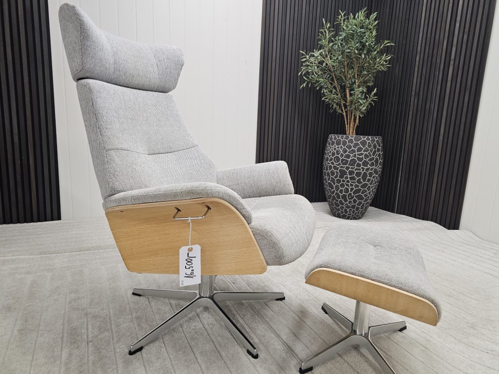 Conform Air høy rygg lenestol med krakk