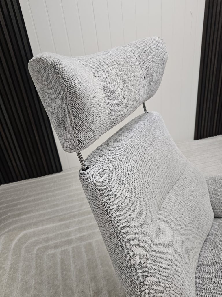 Conform Air høy rygg lenestol med krakk