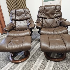 2 stk. Stressless® Reno lenestoler med krakk - Bilde 15