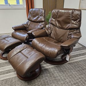 2 stk. Stressless® Reno lenestoler med krakk - Bilde 6