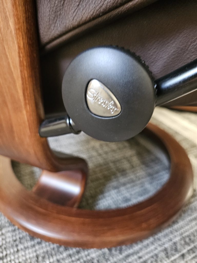 2 stk. Stressless® Reno lenestoler med krakk