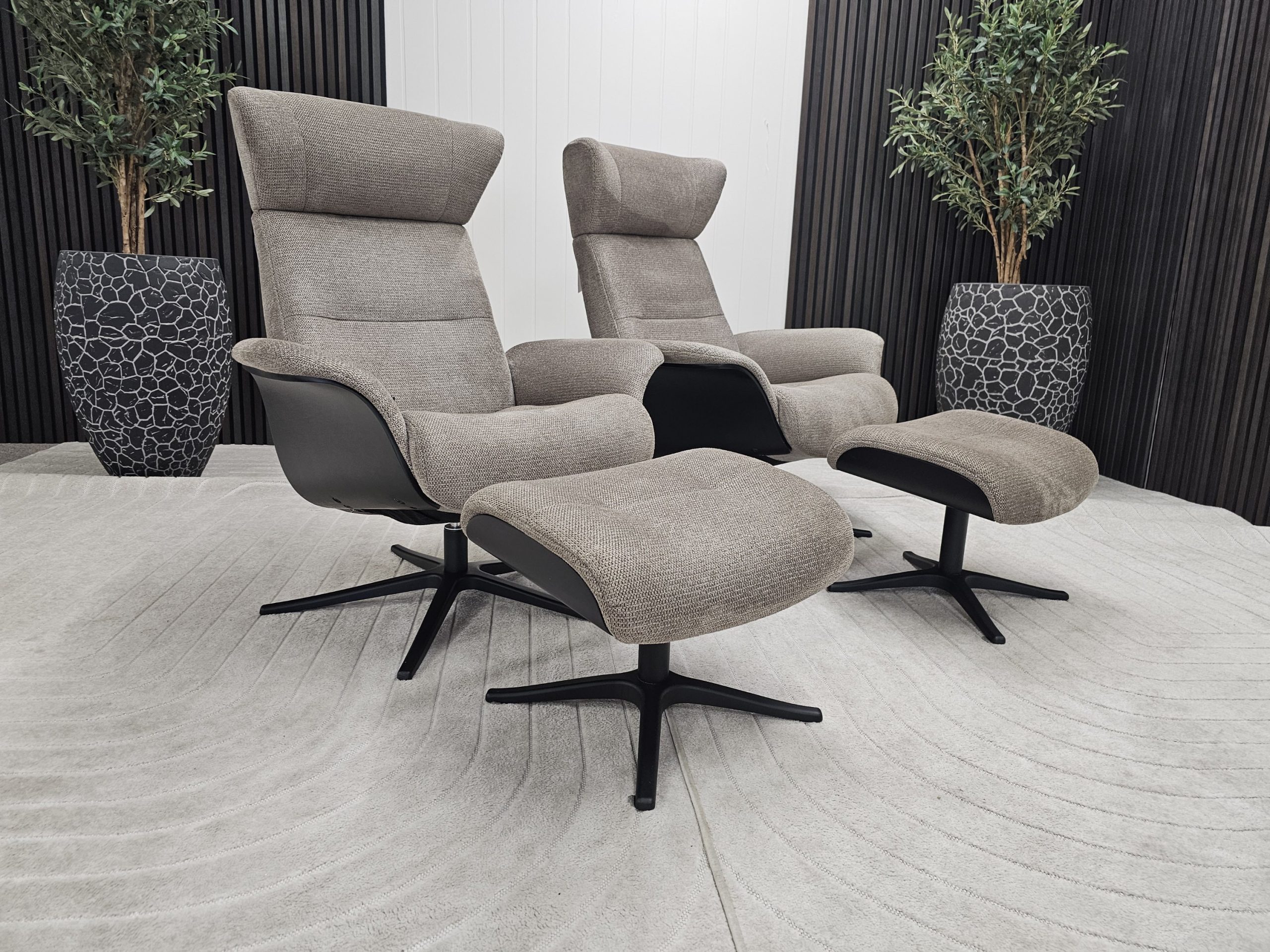2 stk. IMG Taycan Medium lenestoler med krakk - Bilde 1