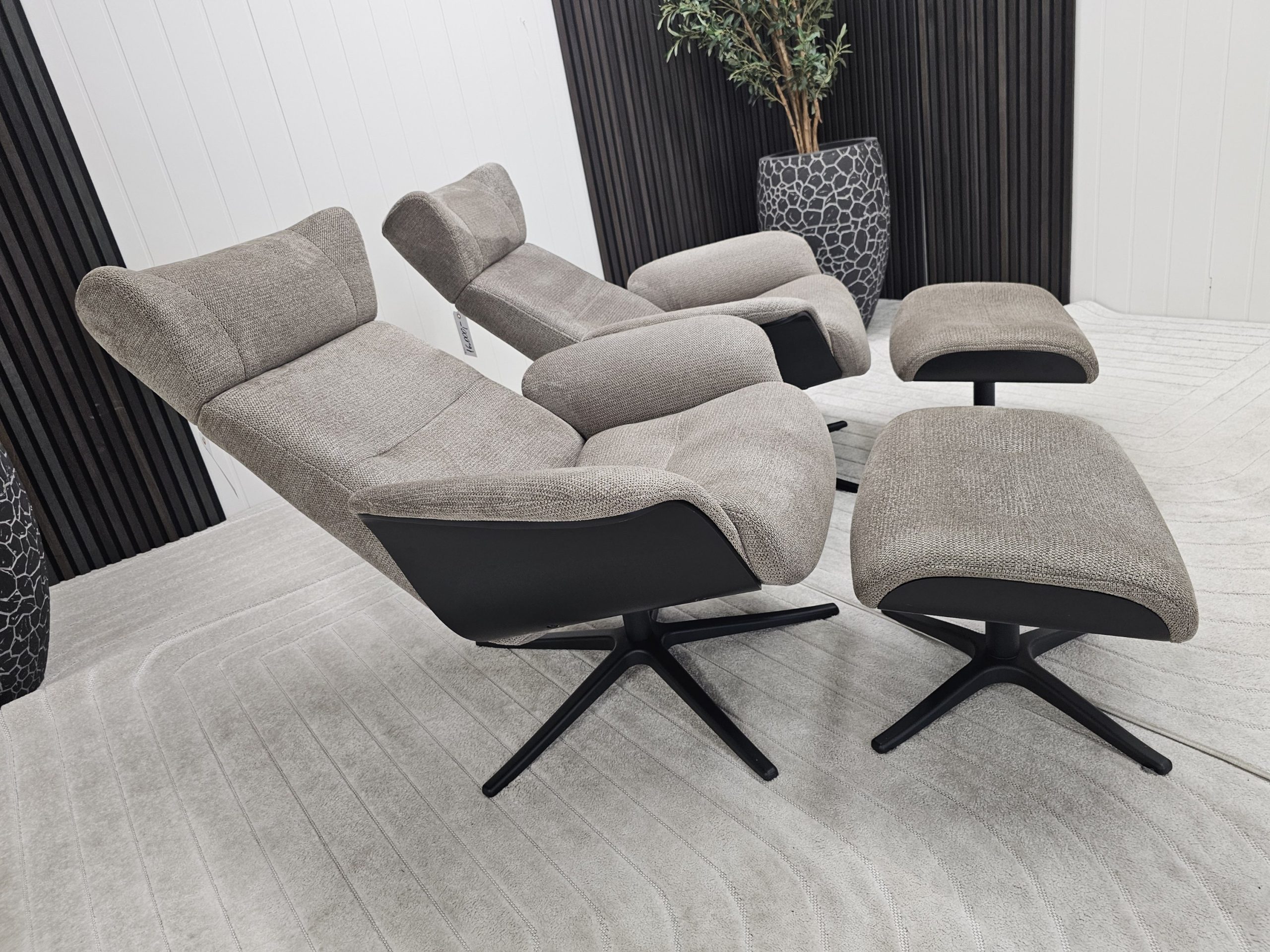 2 stk. IMG Taycan Medium lenestoler med krakk - Bilde 3