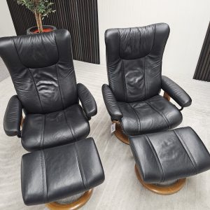 2 stk. Stressless® Wing lenestoler med krakk - Bilde 6