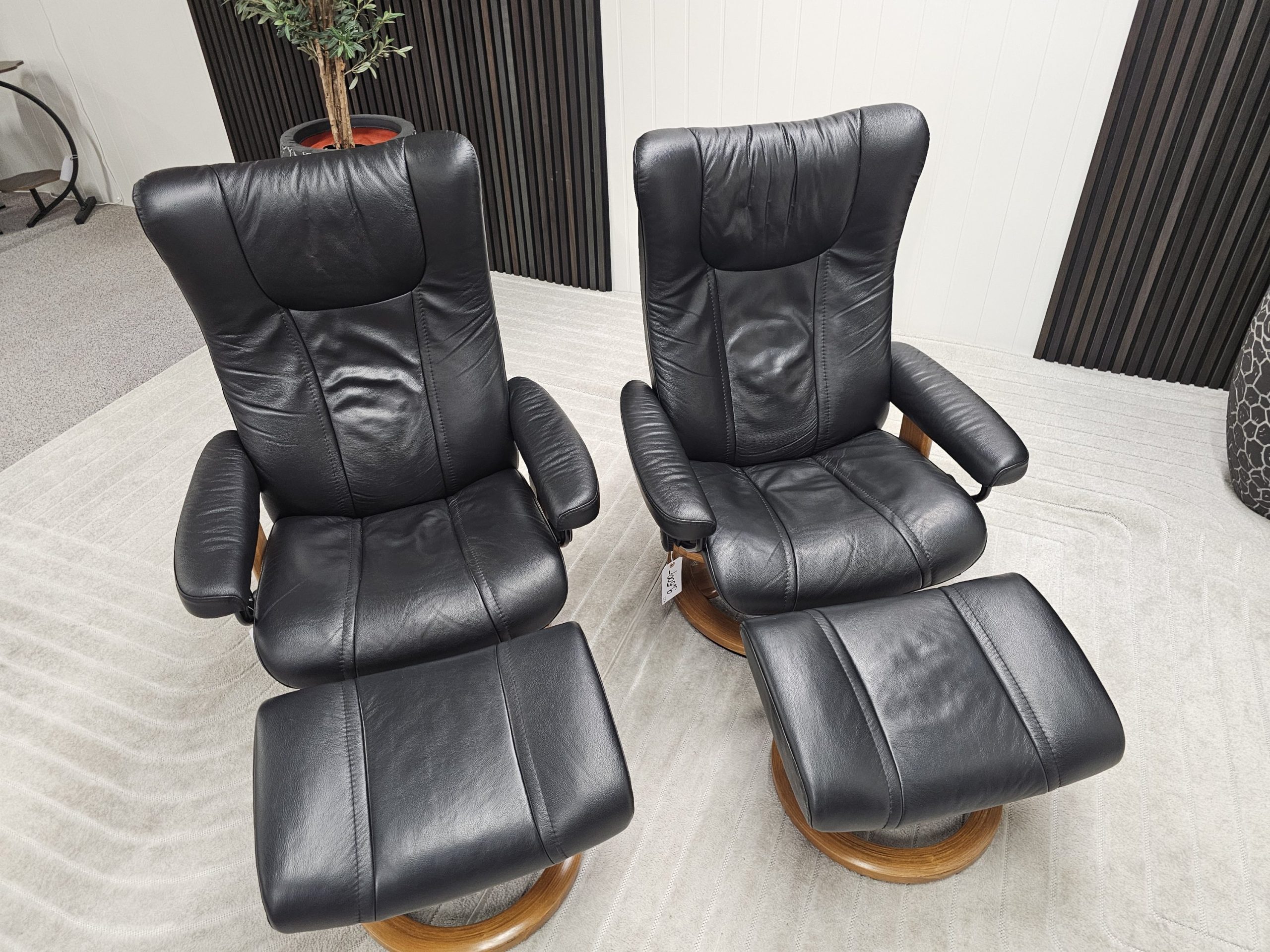 2 stk. Stressless® Wing lenestoler med krakk - Bilde 6