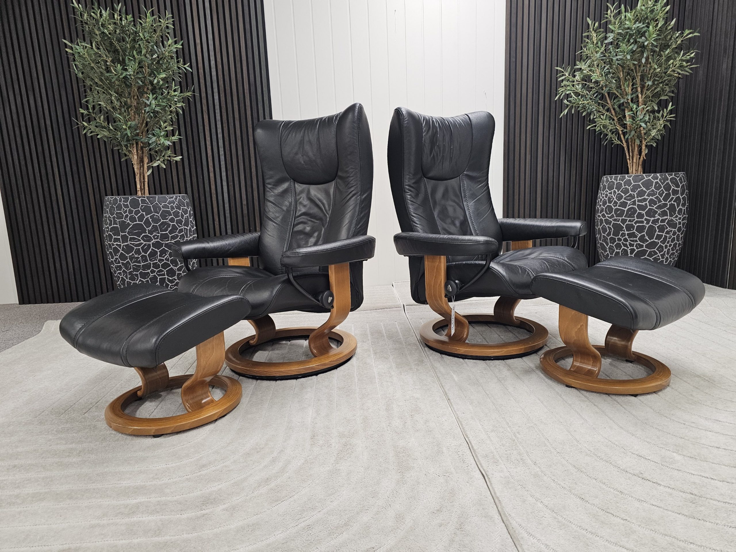 2 stk. Stressless® Wing lenestoler med krakk - Bilde 2