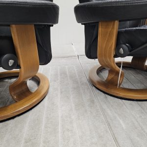 2 stk. Stressless® Wing lenestoler med krakk - Bilde 8