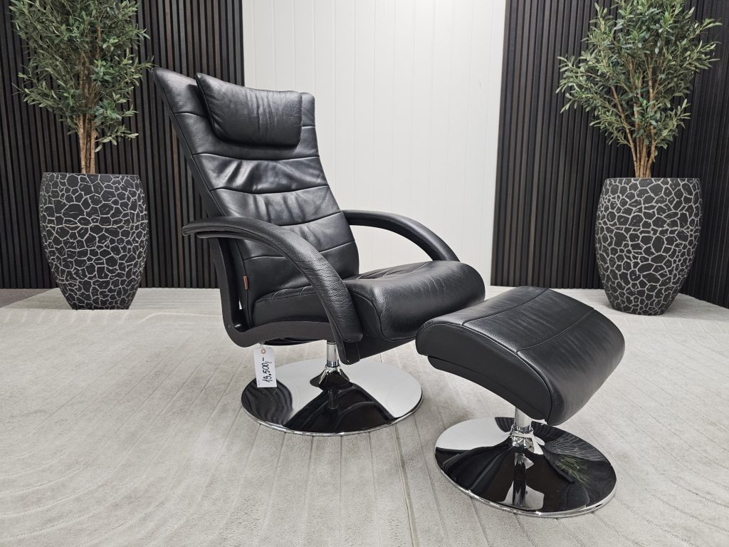 Brunstad Delta Swing lenestol med krakk
