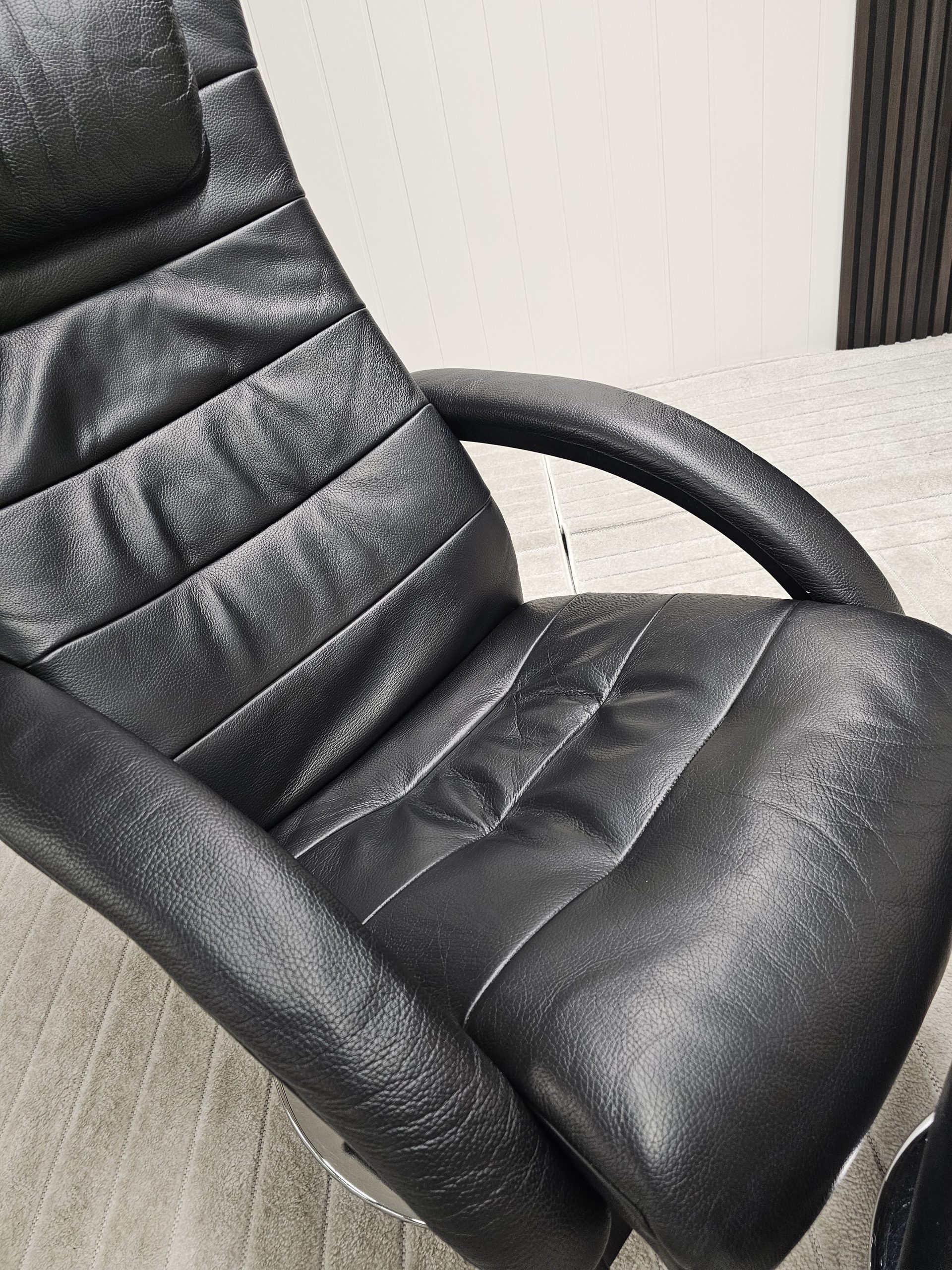 Brunstad Delta Swing lenestol med krakk - Bilde 11