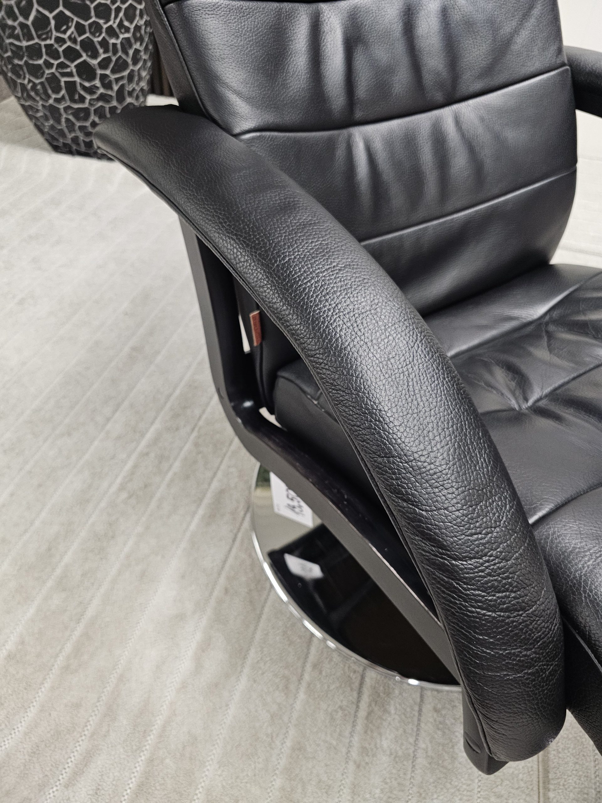Brunstad Delta Swing lenestol med krakk - Bilde 16