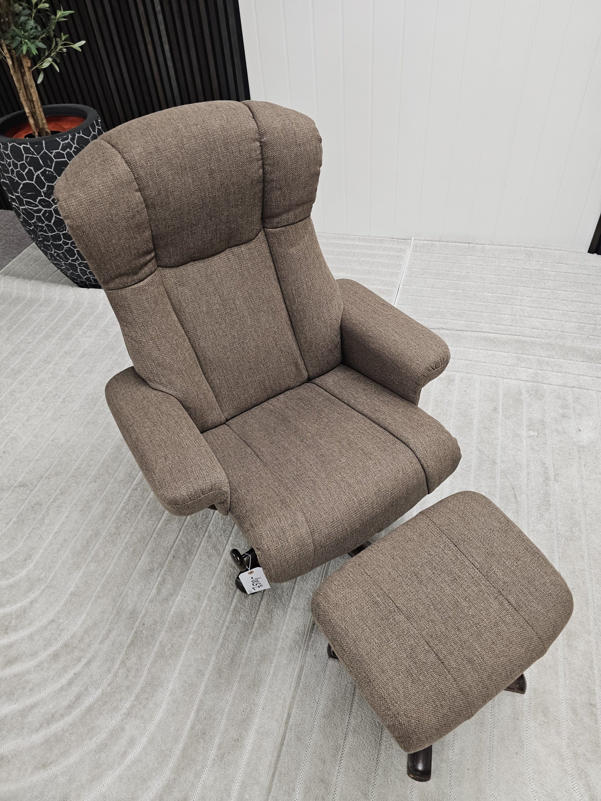IMG Comfort lenestol med krakk - Bilde 13