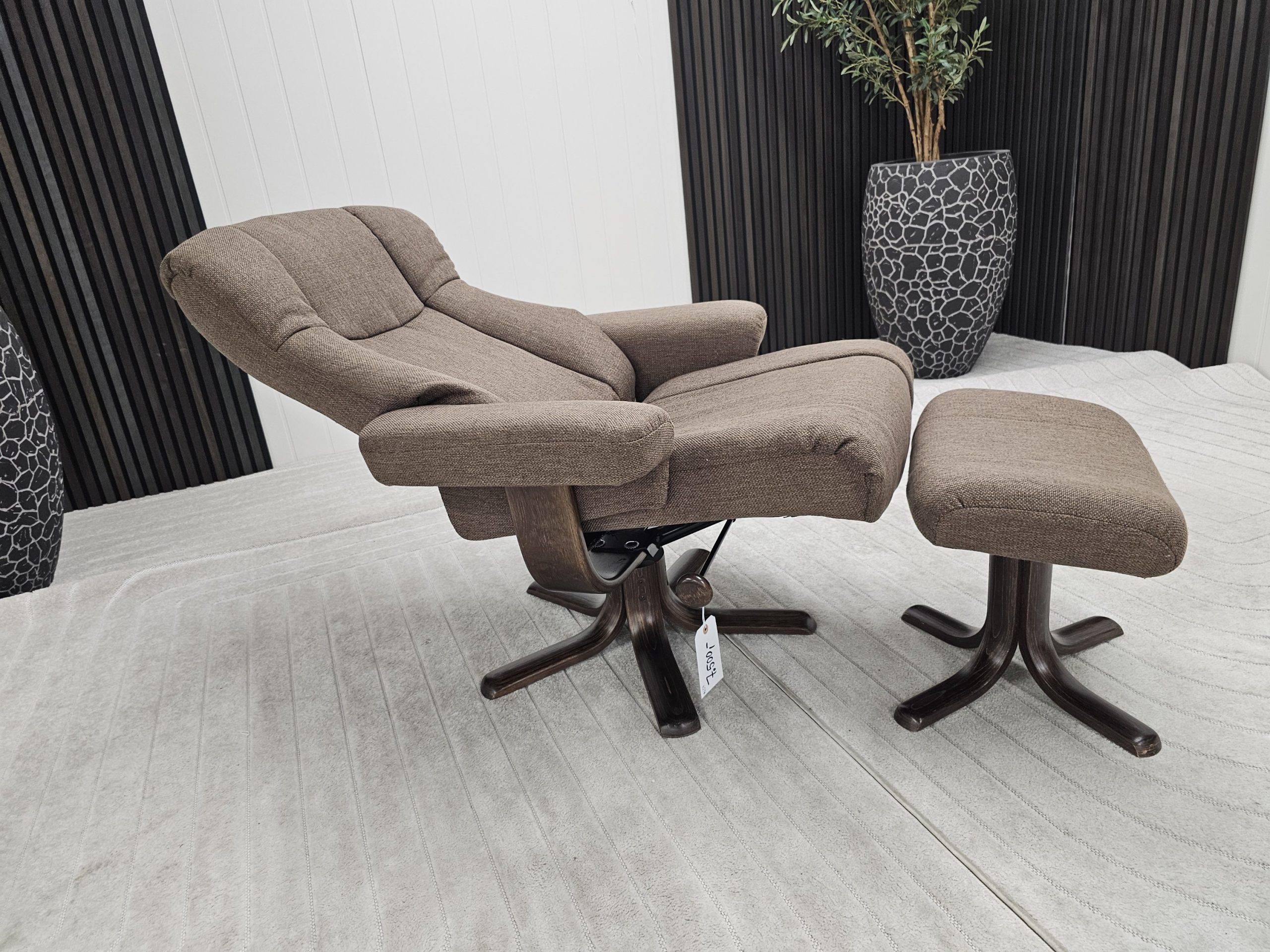 IMG Comfort lenestol med krakk - Bilde 4