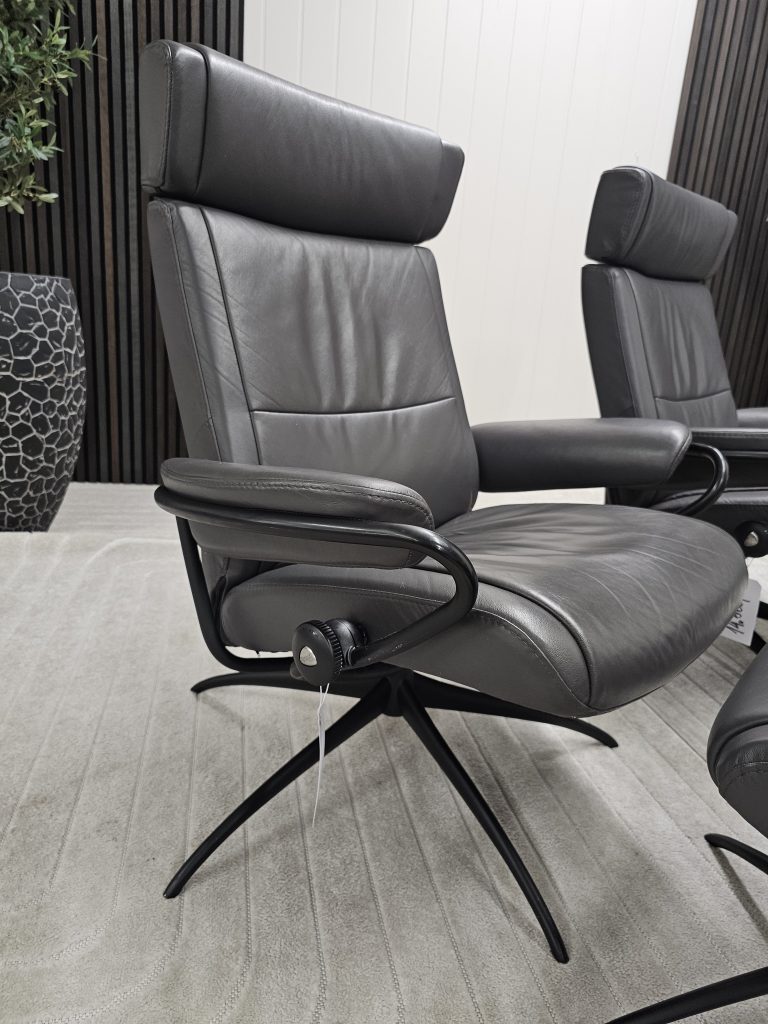 2 stk. Stressless® Paris lenestoler med krakk- SOLGT