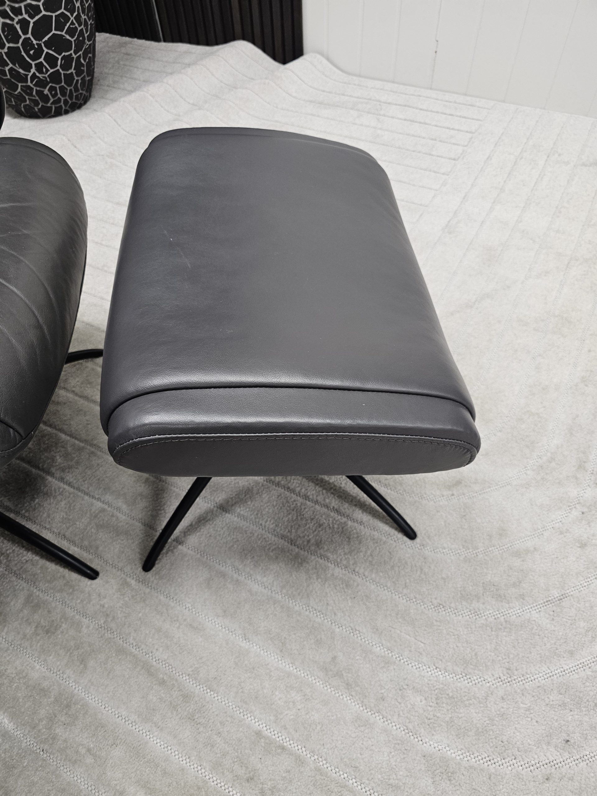 2 stk. Stressless® Paris lenestoler med krakk- SOLGT - Bilde 10