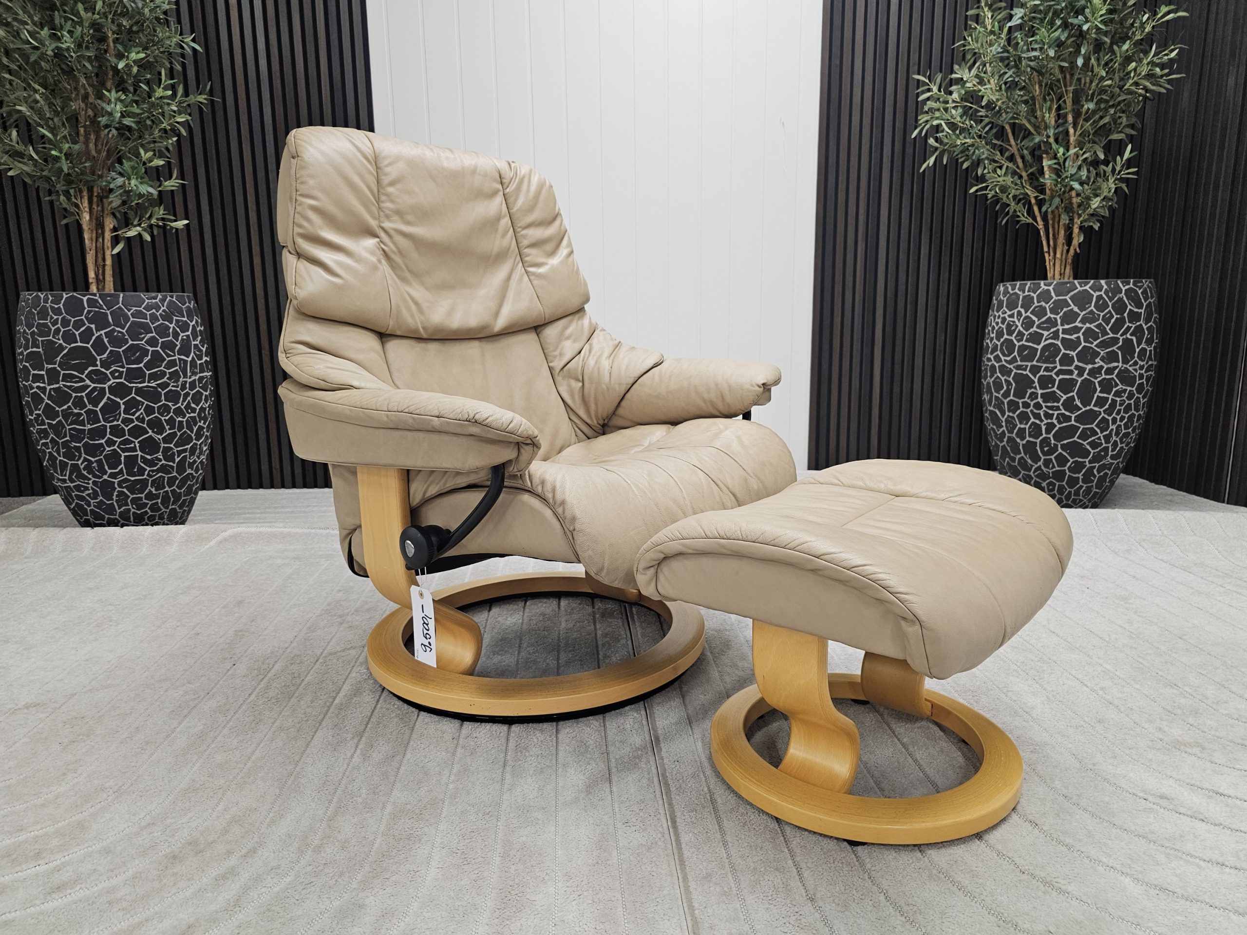 Stressless® Reno lenestol med krakk - Bilde 1