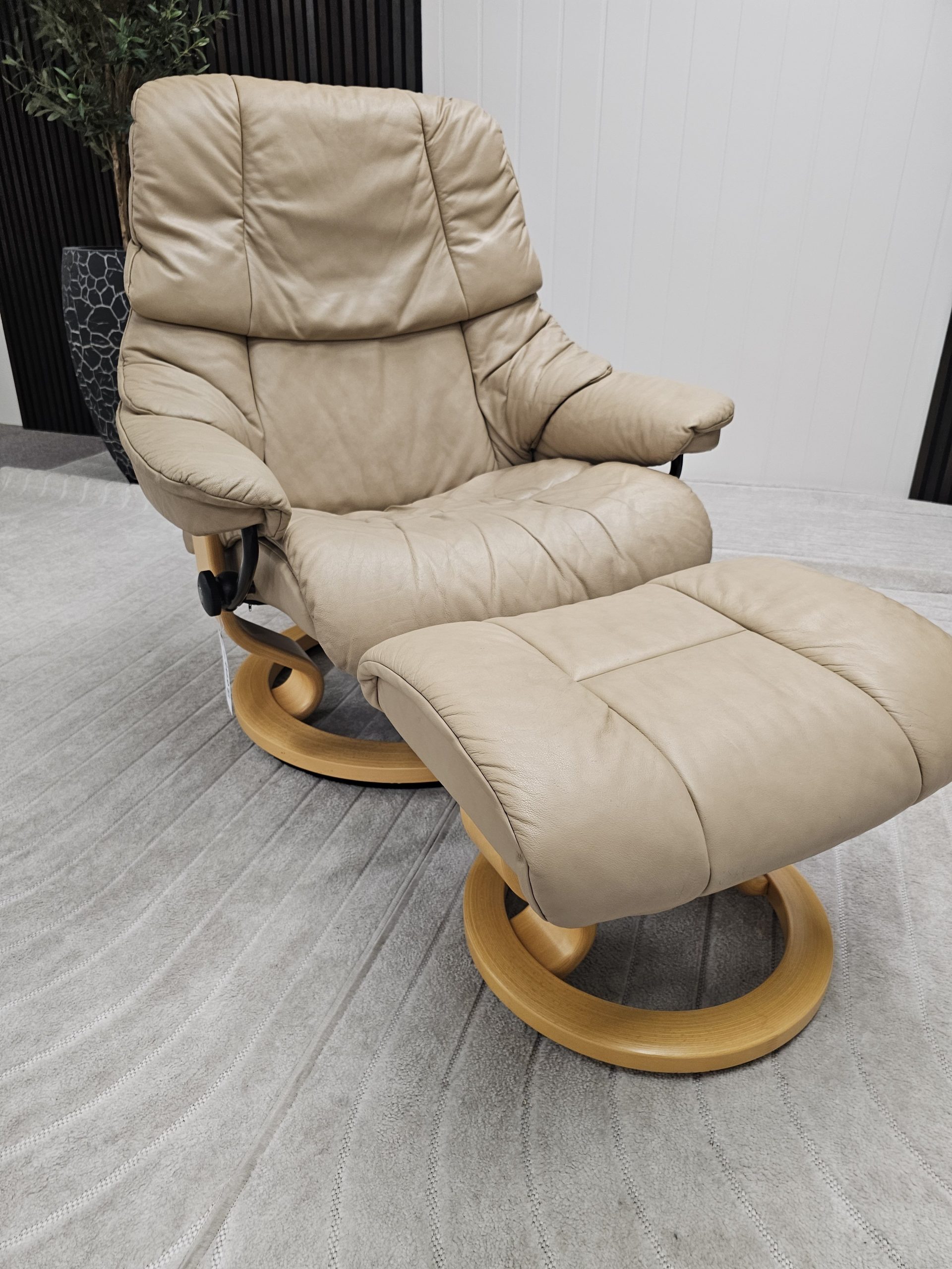 Stressless® Reno lenestol med krakk - Bilde 14