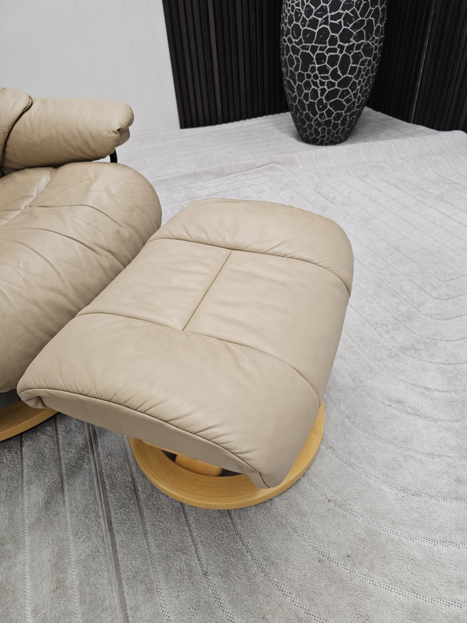 Stressless® Reno lenestol med krakk - Bilde 16