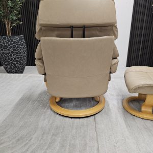 Stressless® Reno lenestol med krakk - Bilde 12