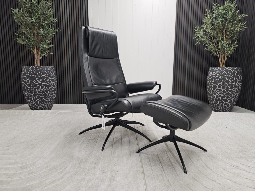 Stressless® Paris lenestol med krakk