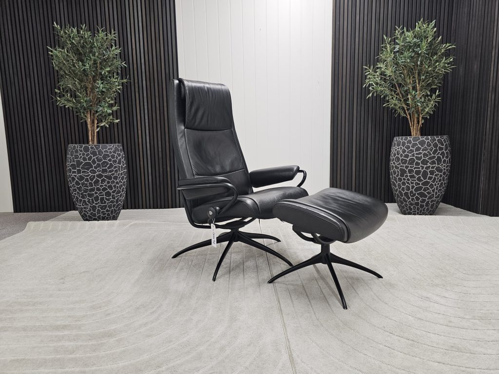 Stressless® Paris lenestol med krakk