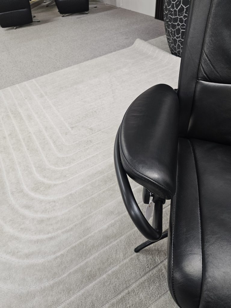 Stressless® Paris lenestol med krakk