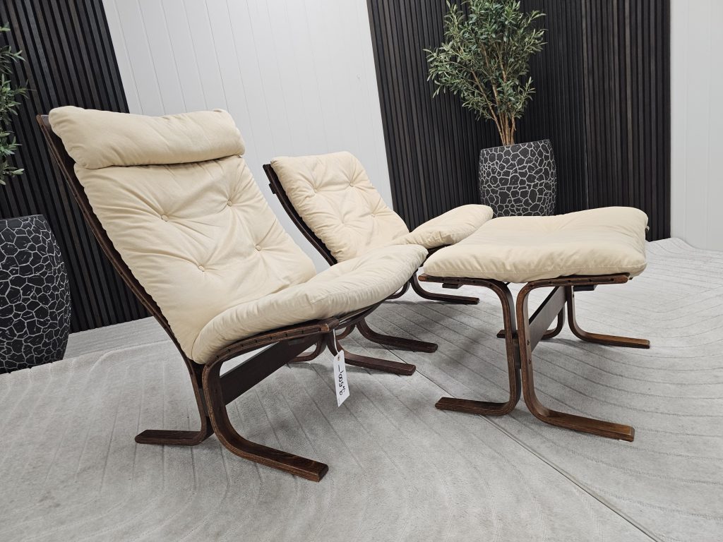 2 stk. Siesta lenestoler med krakk