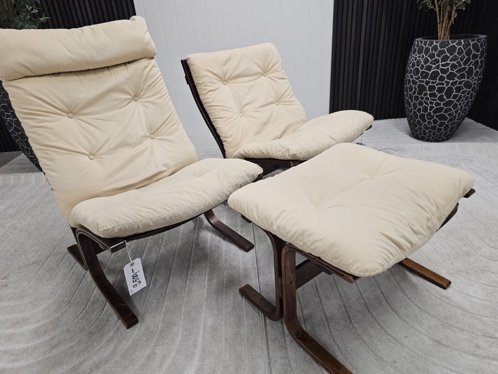 2 stk. Siesta lenestoler med krakk