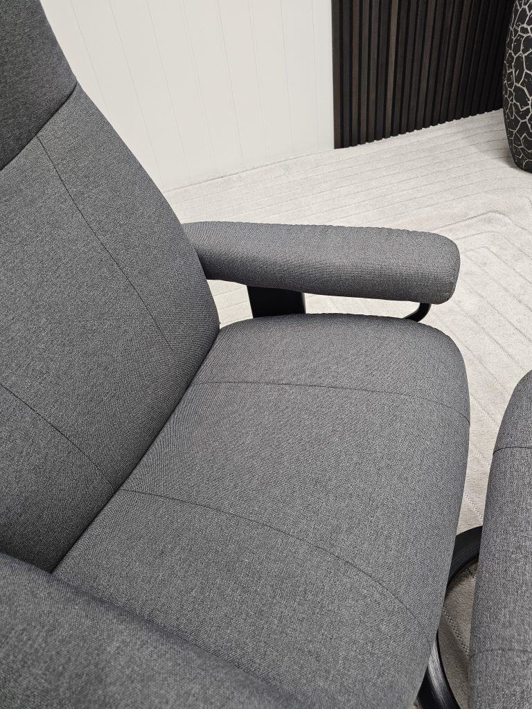 Stressless® Consul lenestol med krakk