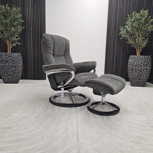 Stressless® Mayfair Signature lenestol med krakk - Bilde 3