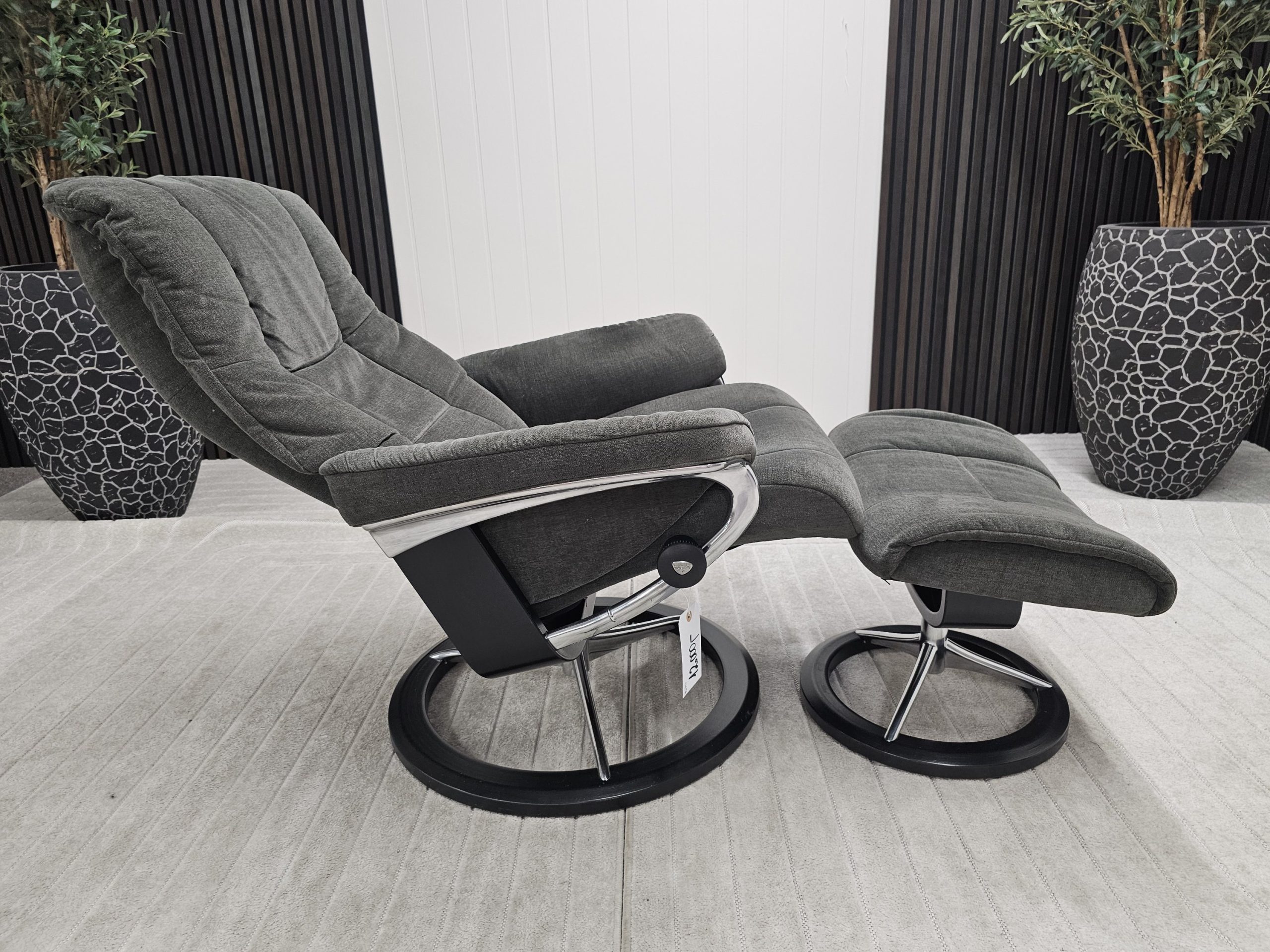 Stressless® Mayfair Signature lenestol med krakk - Bilde 5