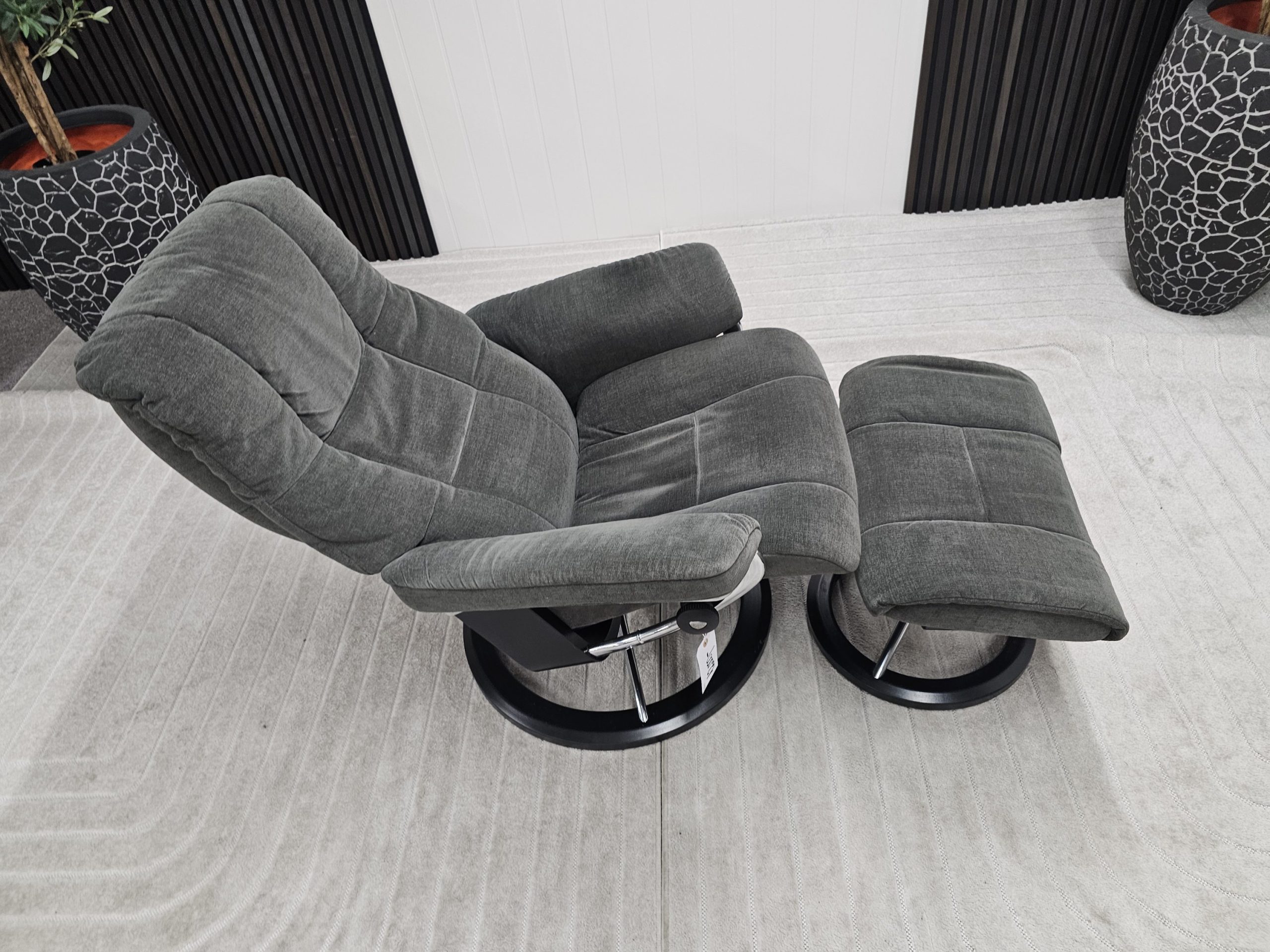Stressless® Mayfair Signature lenestol med krakk - Bilde 6