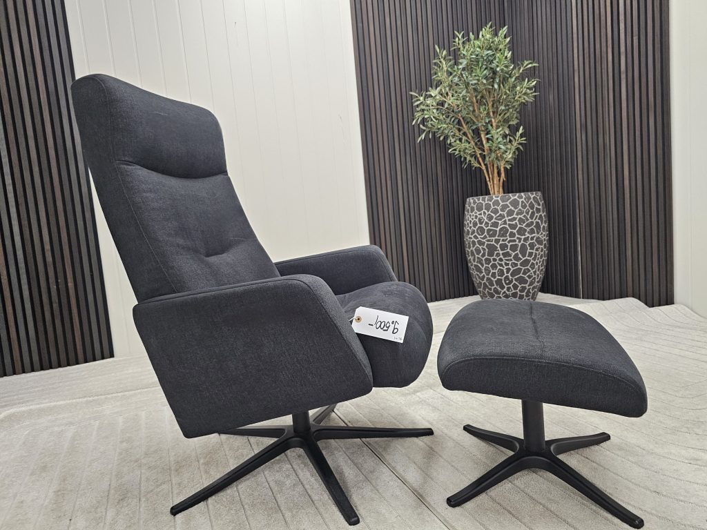 IMG Galaxy Sky lenestol med krakk