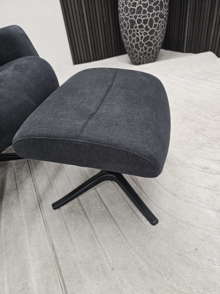 IMG Galaxy Sky lenestol med krakk