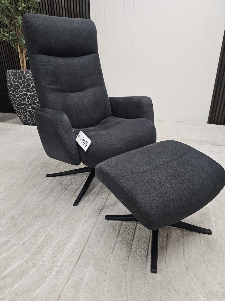 IMG Galaxy Sky lenestol med krakk