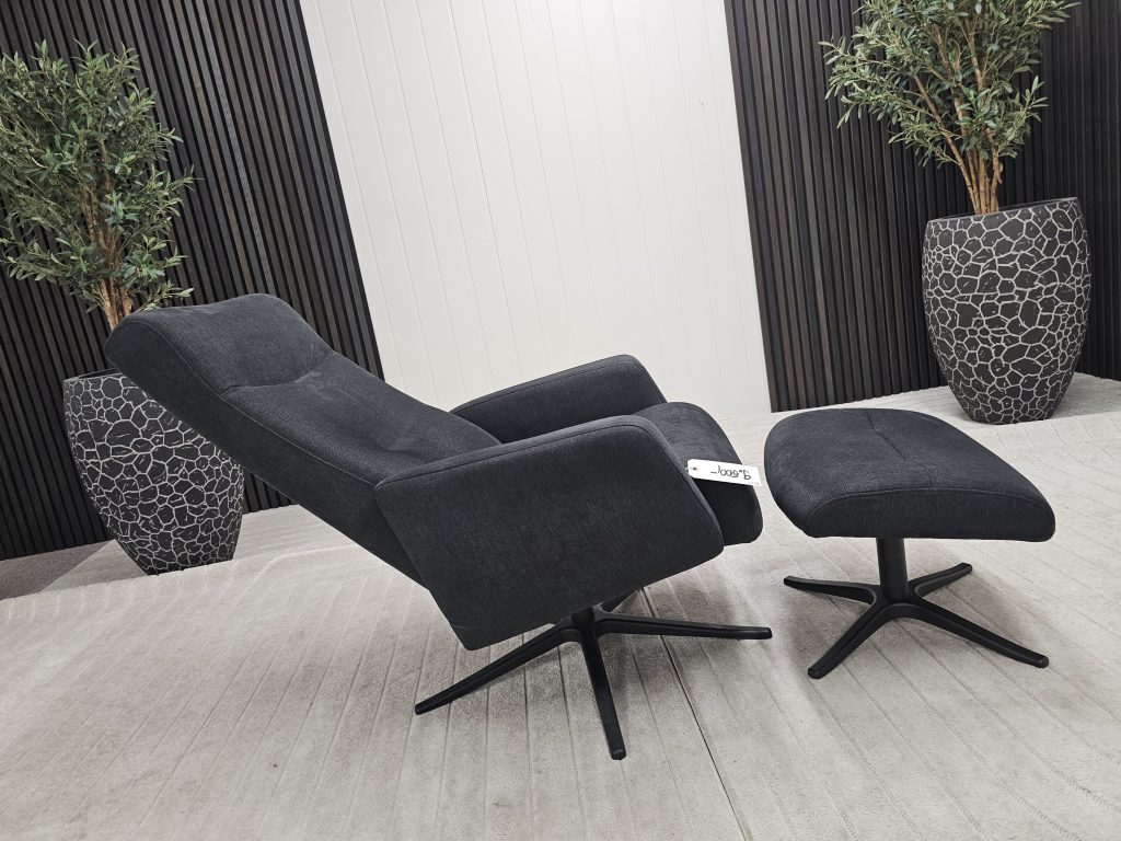 IMG Galaxy Sky lenestol med krakk