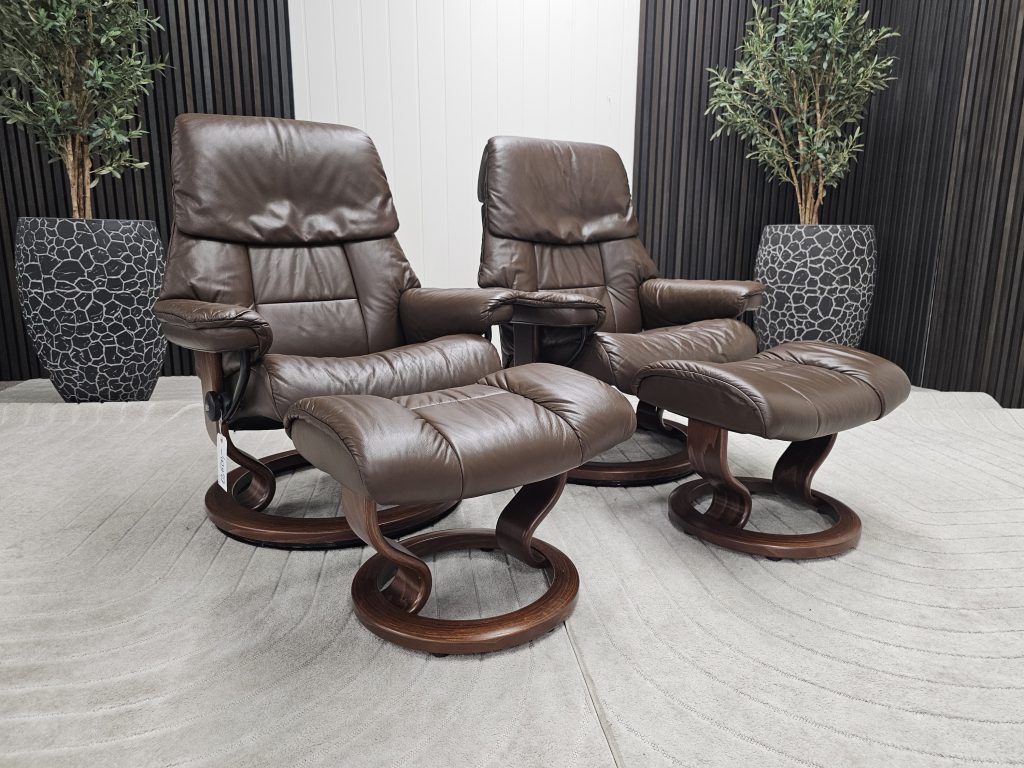 2 stk. Stressless® Ruby lenestoler med krakk