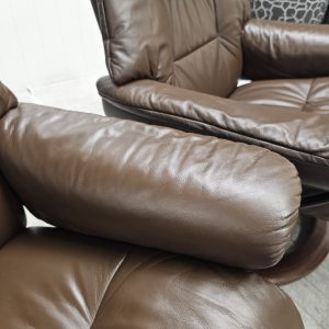 2 stk. Stressless® Ruby lenestoler med krakk - Bilde 12