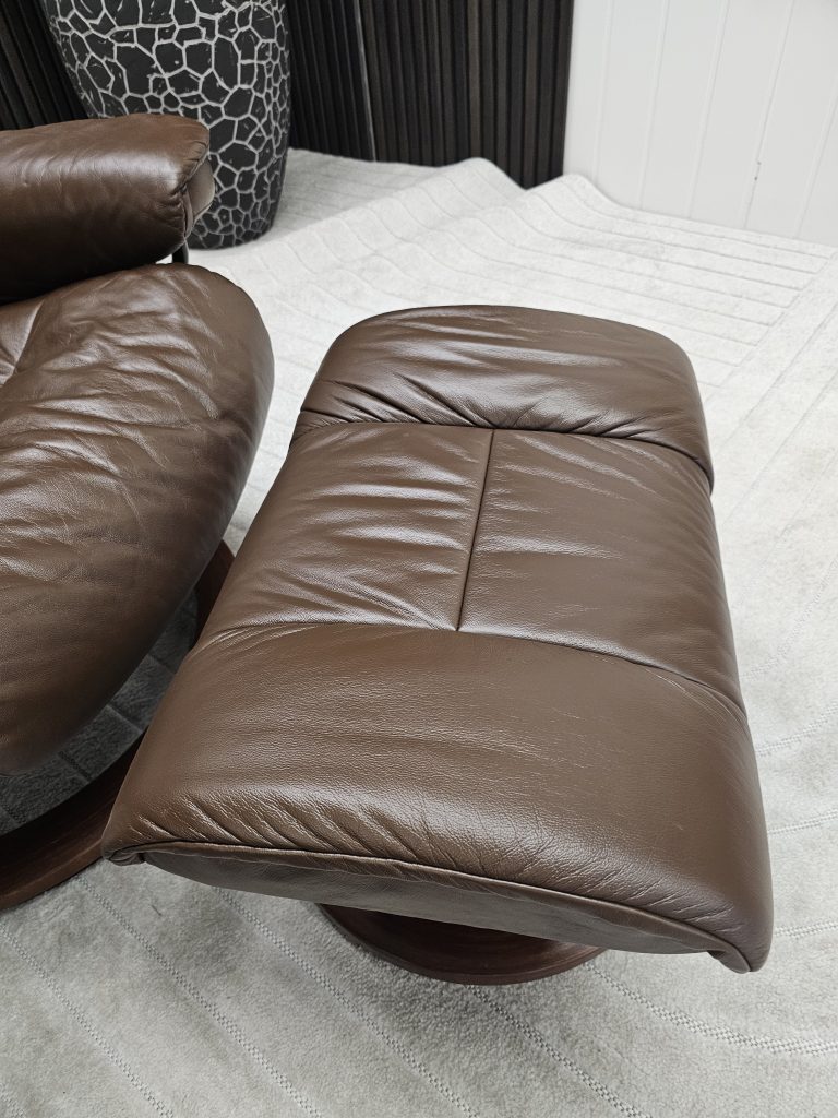 2 stk. Stressless® Ruby lenestoler med krakk