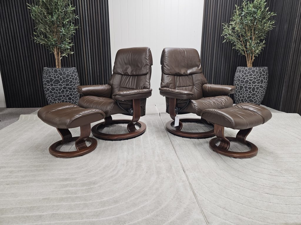 2 stk. Stressless® Ruby lenestoler med krakk
