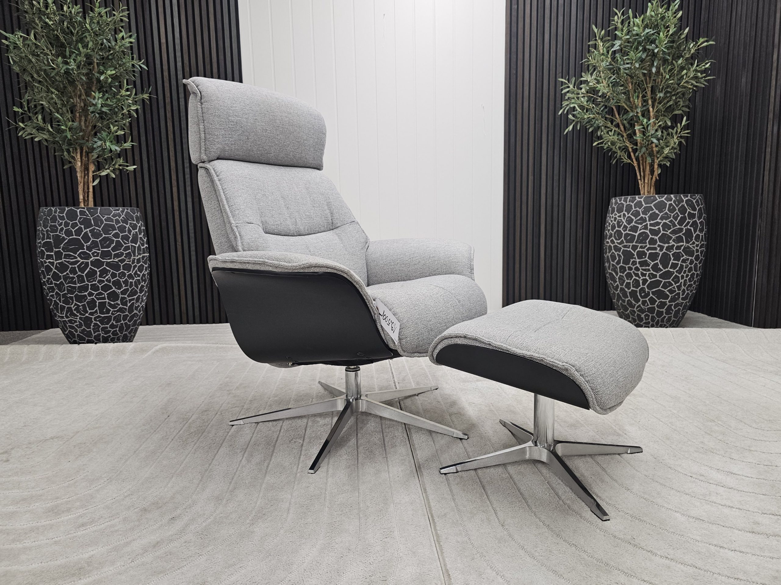 Galaxy Star lenestol med krakk - Bilde 1