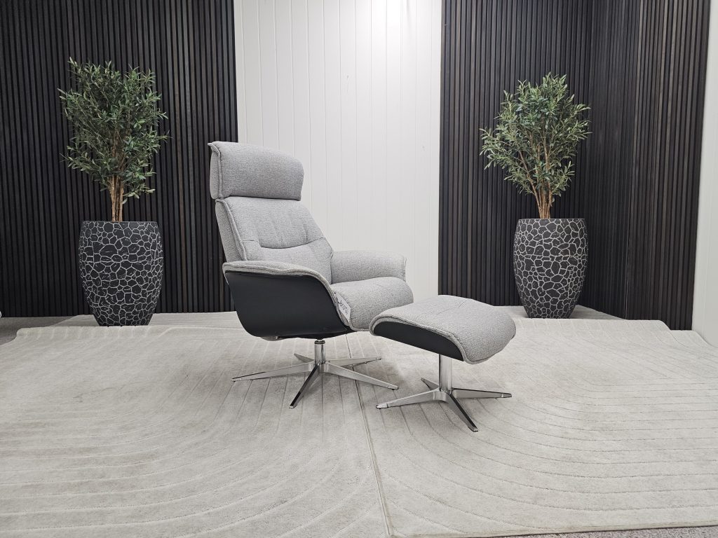 Galaxy Star lenestol med krakk