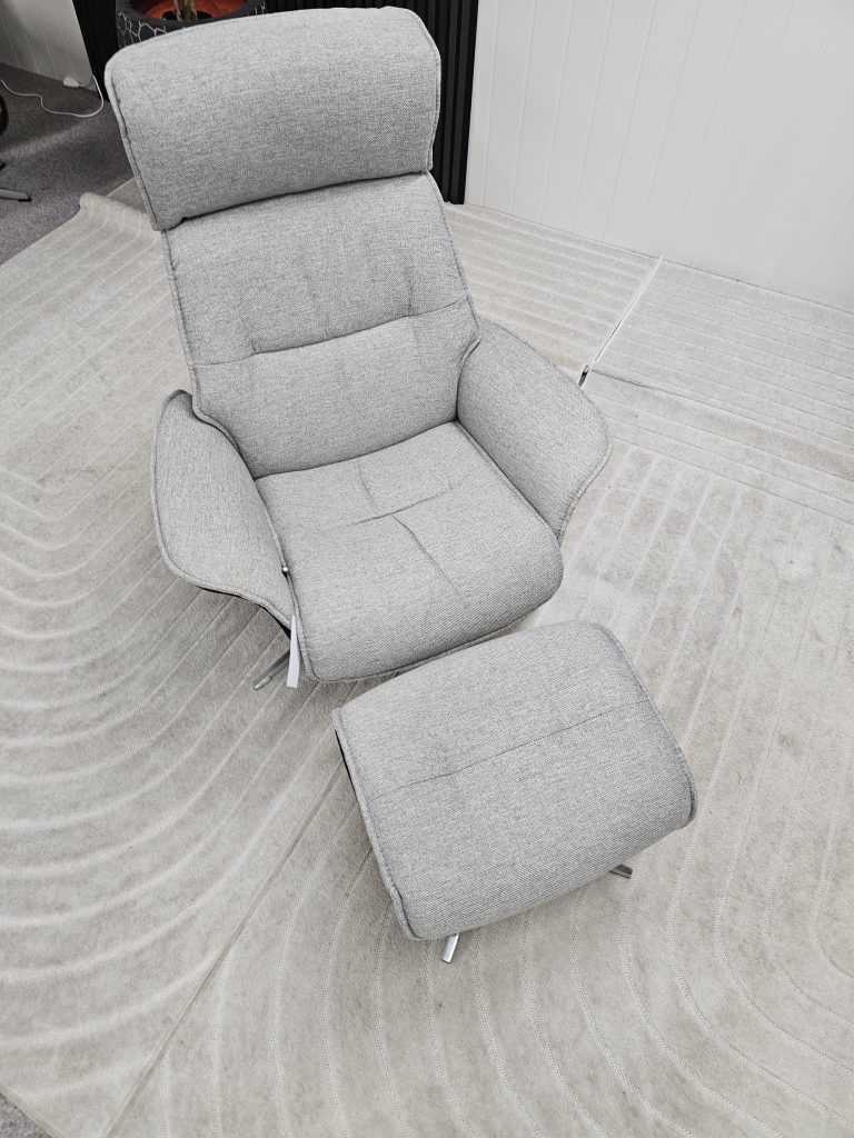 Galaxy Star lenestol med krakk