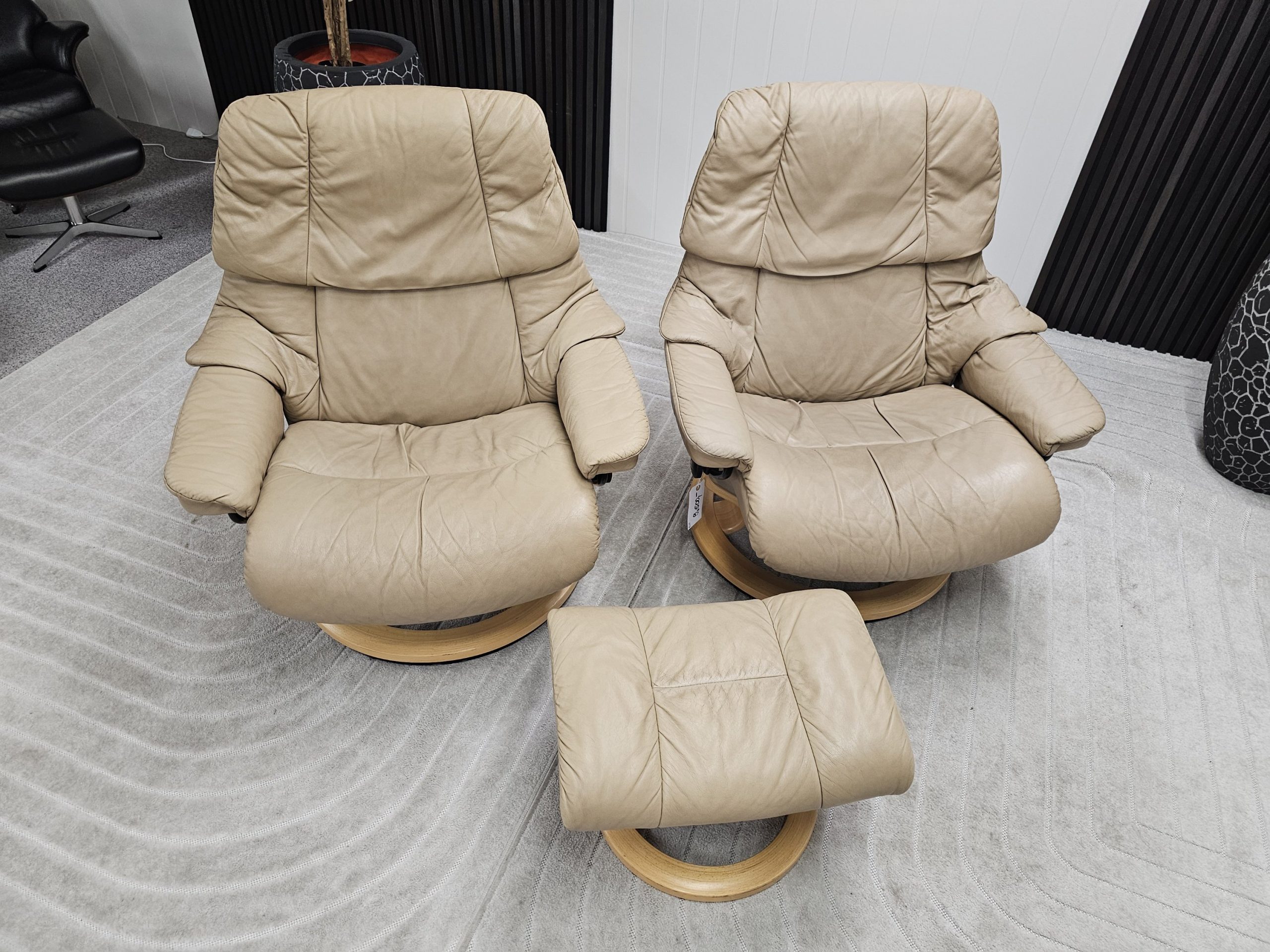 2 stk. Stressless® Reno lenestoler + krakk - Bilde 3