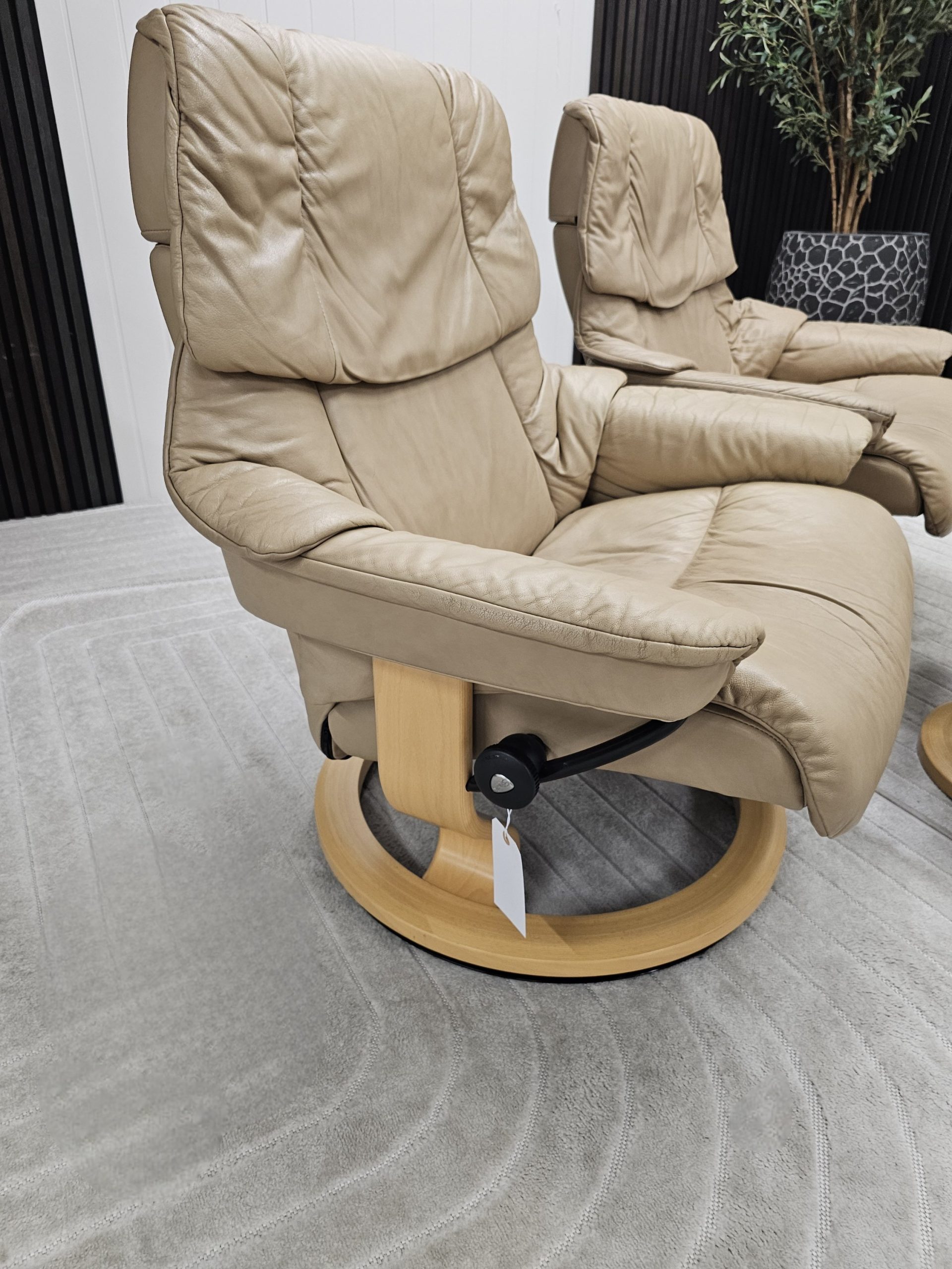 2 stk. Stressless® Reno lenestoler + krakk - Bilde 9