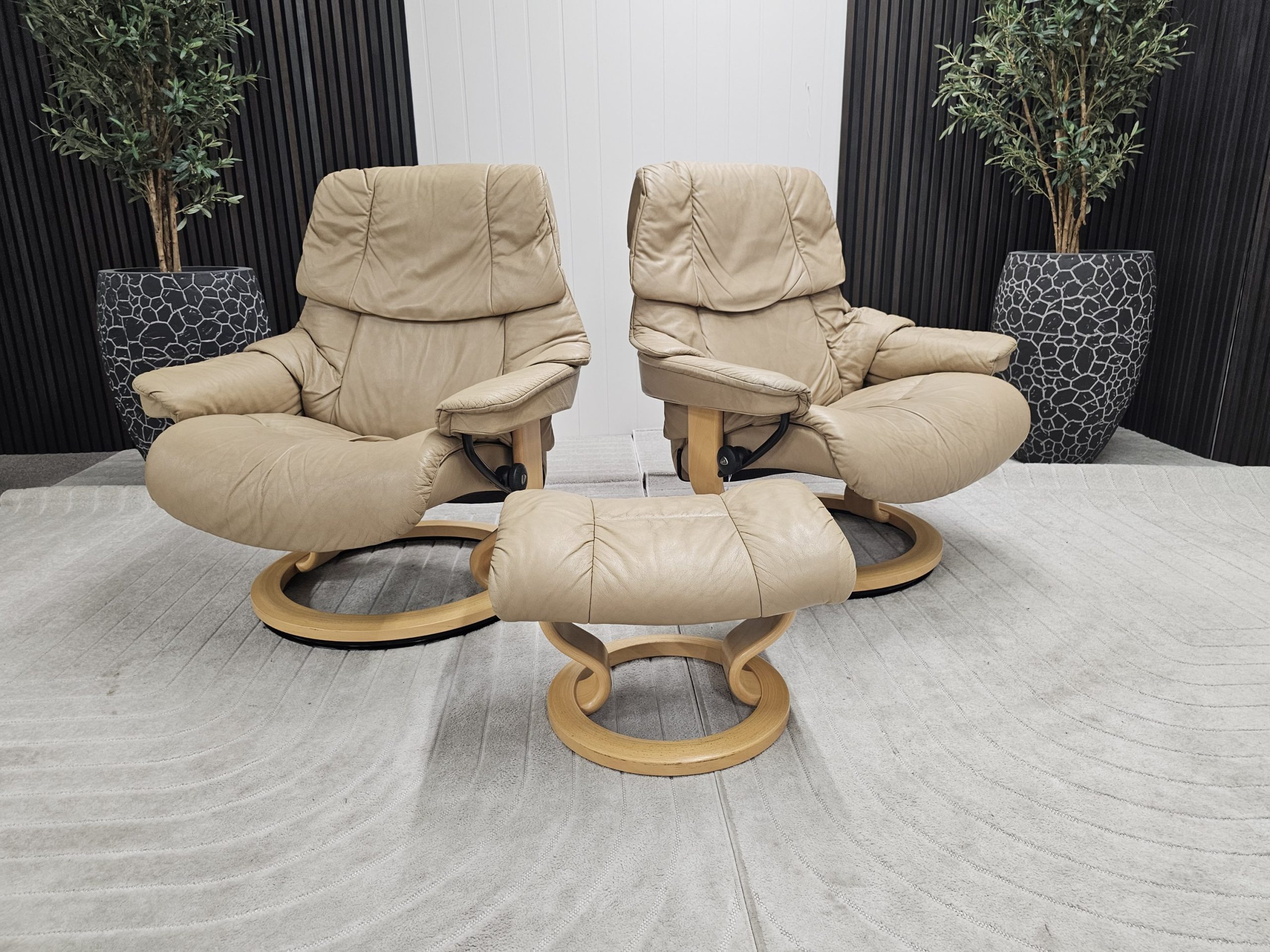 2 stk. Stressless® Reno lenestoler + krakk - Bilde 2