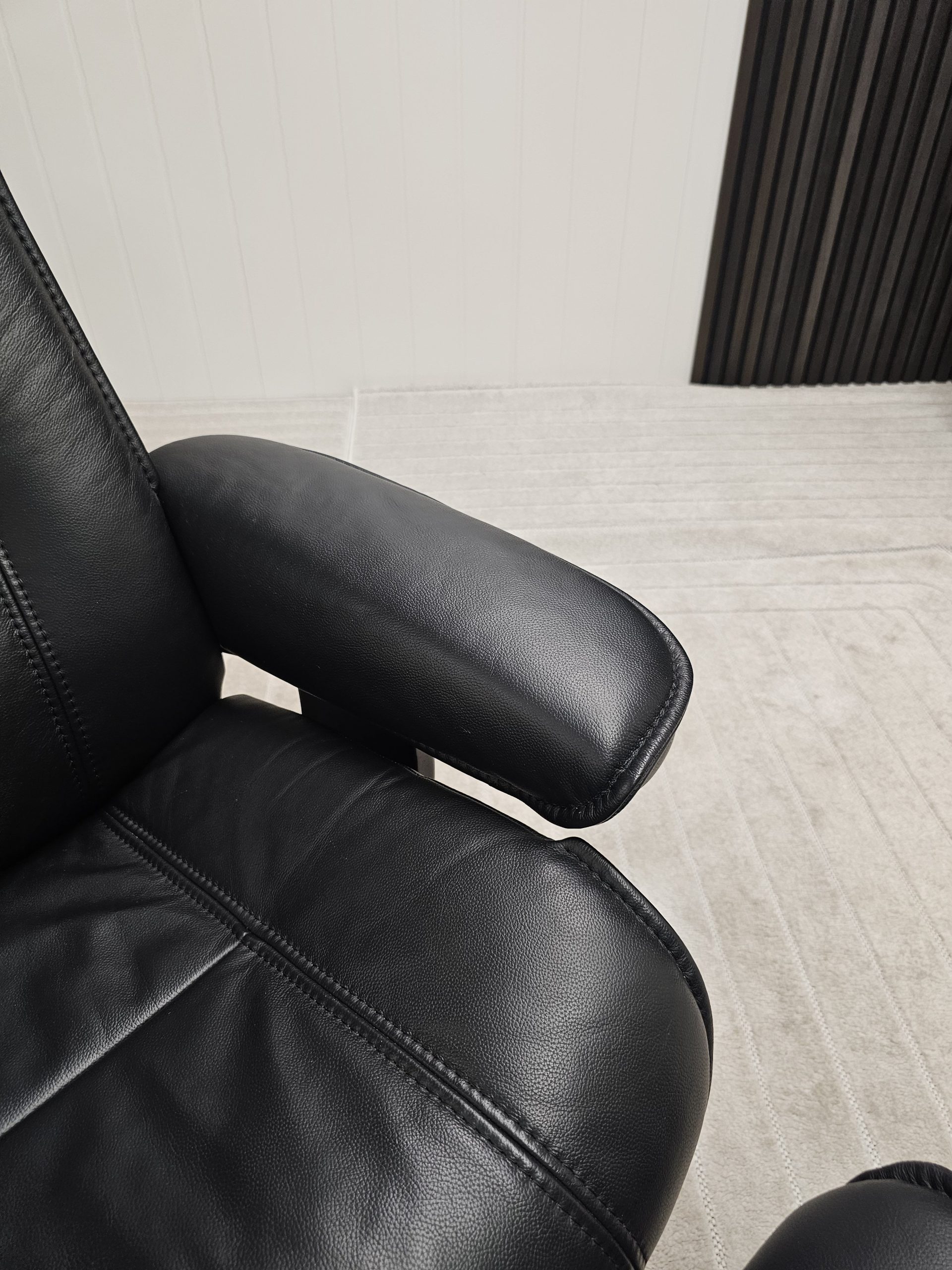 IMG Viking lenestol med krakk - Bilde 13